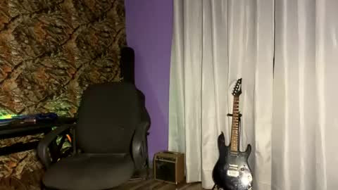 MrPirated online show from 01.02.25