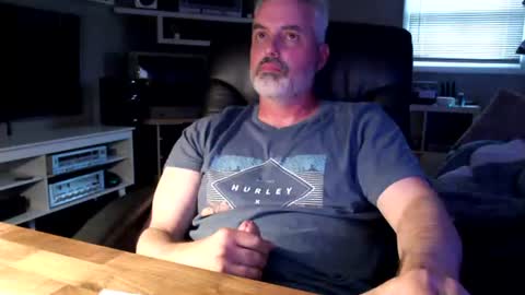 Snapshot of dr_dave20 chatting on 06.17.26 dr_dave20 online show from 06.17.26
