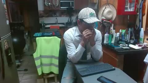 Dr  Simon online show from 02.02.25