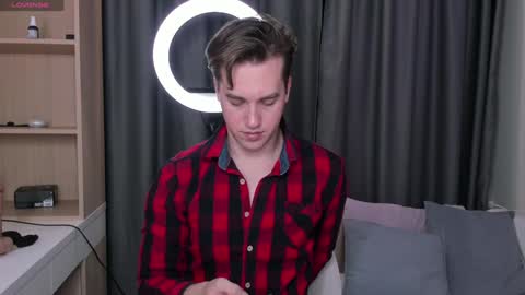 Snapshot of dr_your_dream chatting on 01.19.25 Mervin  online show from 01.19.25