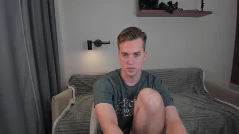 Snapshot of dr_your_dream chatting on 09.13.25 Mervin  online show from 09.13.25