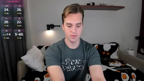 Snapshot of dr_your_dream chatting on 10.31.25 Mervin  online show from 10.31.25