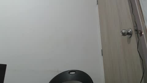 draco_boy2000 online show from 02.18.26