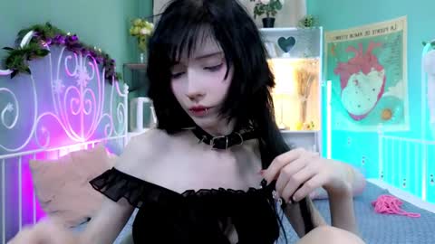 Draculaura online show from 01.05.25