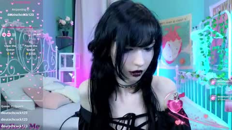 Draculaura online show from 03.04.25