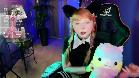 Snapshot of draculaura_ chatting on 05.20.26 Draculaura online show from 05.20.26