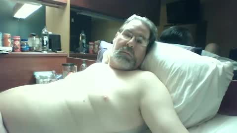 DragonBiMale online show from 12.31.24