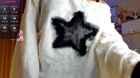 Snapshot of dragonflyliza chatting on 11.24.25 dragonflyliza online show from 11.24.25