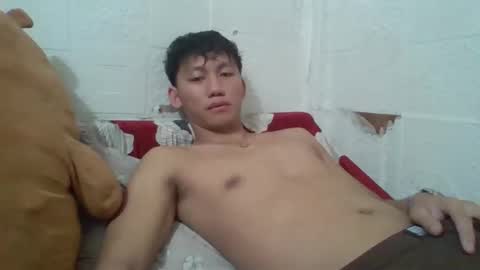 Snapshot of drain_me29 chatting on 09.23.25 drain_me29 online show from 09.23.25