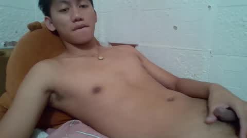 Snapshot of drain_me29 chatting on 10.06.25 drain_me29 online show from 10.06.25