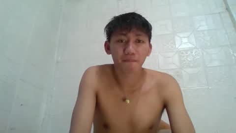 Snapshot of drain_me29 chatting on 10.08.25 drain_me29 online show from 10.08.25