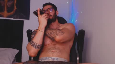 drake_cole11 online show from 12.18.24