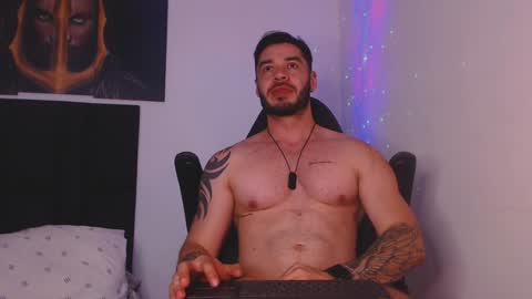 drake_cole11 online show from 01.01.25