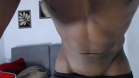 Snapshot of drake_laconte chatting on 04.13.26 drake_laconte online show from 04.13.26