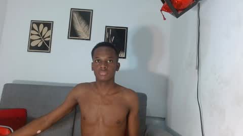 Snapshot of drake_laconte chatting on 05.14.26 drake_laconte online show from 05.14.26
