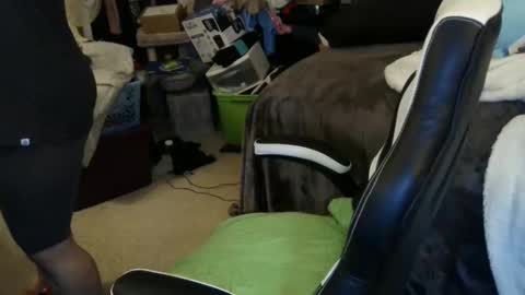 Snapshot of drake_r_darkrose chatting on 02.13.25 Drake D Vamp aka Drake DarkRose online show from 02.13.25