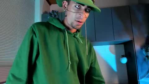 Drake Neuman online show from 10.29.25