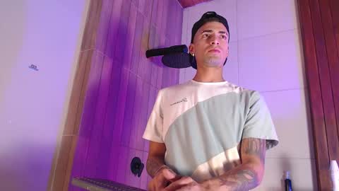 Drake Neuman online show from 11.11.25