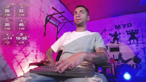 Snapshot of drakeneumann chatting on 02.03.26 Drake Neuman online show from 02.03.26