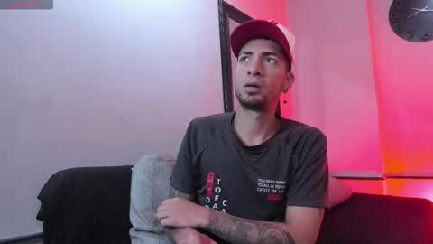 Snapshot of drakeneumann chatting on 02.17.26 Drake Neuman online show from 02.17.26