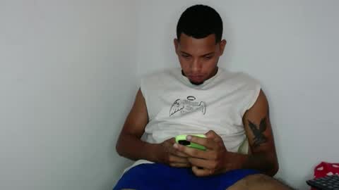 Snapshot of drako_monstercock chatting on 01.21.25 drako_monstercock online show from 01.21.25
