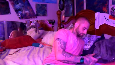 Snapshot of dreaded_folks chatting on 09.28.25 dreaded_folks online show from 09.28.25