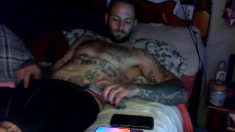 Snapshot of dreaded_folks chatting on 10.03.25 dreaded_folks online show from 10.03.25