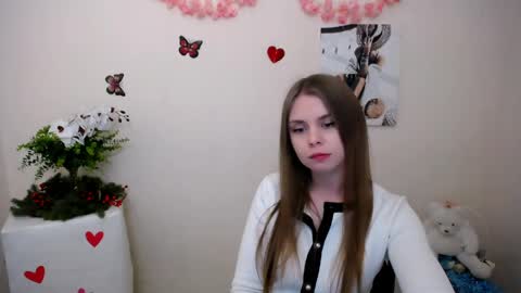 Mari online show from 04.11.26