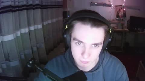 Snapshot of dreamerguy07 chatting on 01.15.26 dreamerguy07 online show from 01.15.26