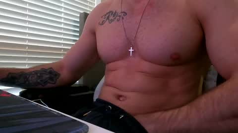 Snapshot of dreamering chatting on 04.21.26 Dreaming on going live with a woman p online show from 04.21.26