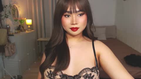 Snapshot of dreamgirlheaven chatting on 01.31.25 Heaven online show from 01.31.25