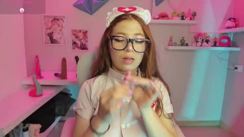 dreamleah_ online show from 10.13.25