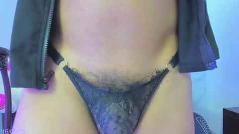 Snapshot of dreams_chloe chatting on 09.16.25 dreams_chloe online show from 09.16.25