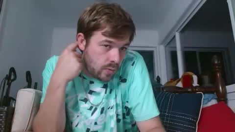 Snapshot of dreamstate888 chatting on 10.13.25 nccouple93 online show from 10.13.25