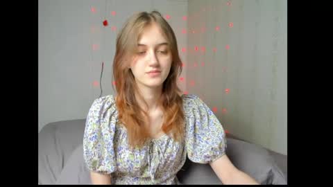 Snapshot of dreamy_pollyyy chatting on 04.19.26 dreamy_pollyyy online show from 04.19.26