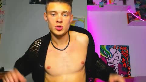 Adam Dream online show from 09.26.25