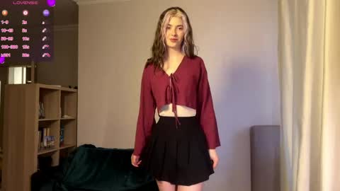 Snapshot of dremazwahlen chatting on 04.27.26 Dia online show from 04.27.26