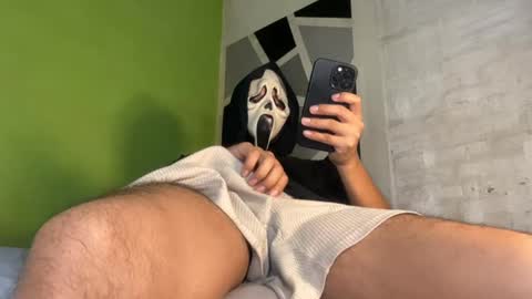 Snapshot of drew_bo chatting on 10.13.25 drew_bo online show from 10.13.25