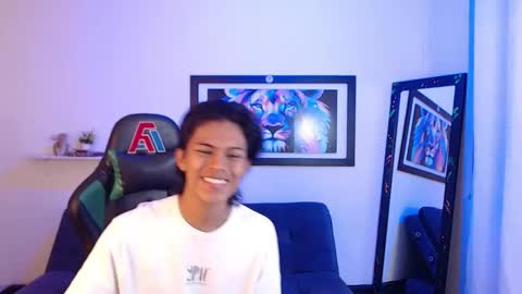 Snapshot of dreyk20 chatting on 10.22.25 Dreyk online show from 10.22.25