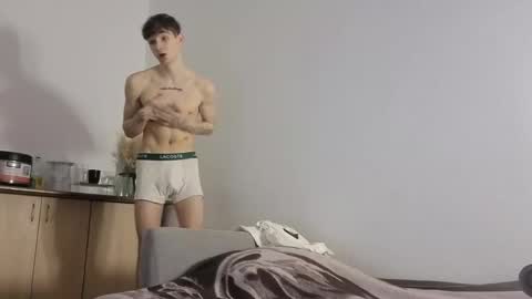 Snapshot of drinklinov chatting on 12.18.25 Mark online show from 12.18.25