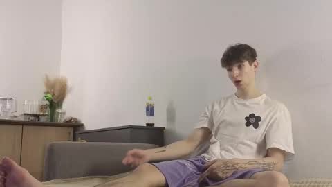 Snapshot of drinklinov chatting on 01.06.26 Mark online show from 01.06.26