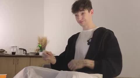 Snapshot of drinklinov chatting on 01.11.26 Mark online show from 01.11.26