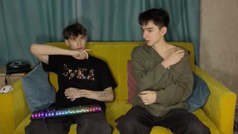 Snapshot of drinklinov chatting on 02.04.26 Mark online show from 02.04.26