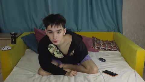 Snapshot of drinklinov chatting on 02.05.26 Mark online show from 02.05.26