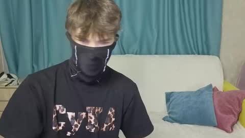 Snapshot of drinklinov chatting on 02.16.26 Mark online show from 02.16.26