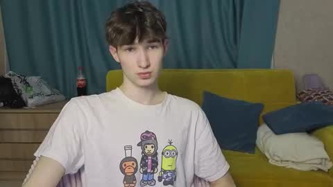 Snapshot of drinklinov chatting on 02.18.26 Mark online show from 02.18.26