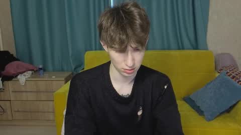 Snapshot of drinklinov chatting on 02.19.26 Mark online show from 02.19.26