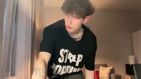 Snapshot of drinklinov chatting on 07.06.26 Mark online show from 07.06.26