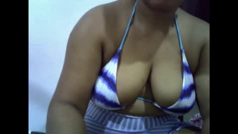 Snapshot of drippingnwet chatting on 01.05.26 drippingnwet online show from 01.05.26