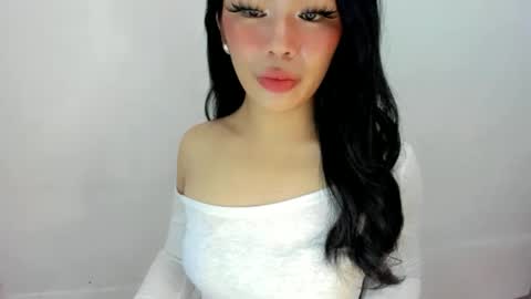 miss. Erika online show from 09.15.25